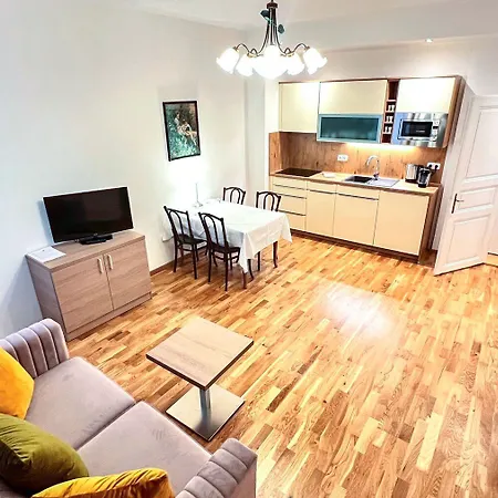 Am - Seeresidenz 4* التوسي