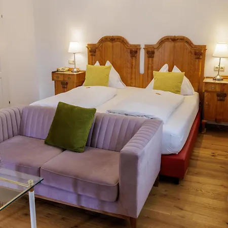 Am - Seeresidenz 4* Altaussee